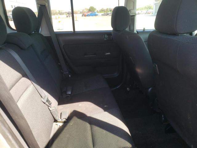 JTLKT324754023796 - 2005 TOYOTA SCION XB SILVER photo 6