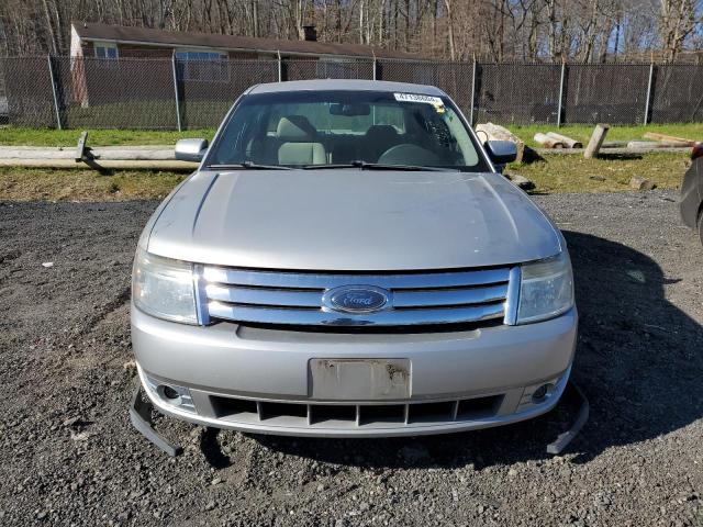 1FAHP24W38G120716 - 2008 FORD TAURUS SEL SILVER photo 5