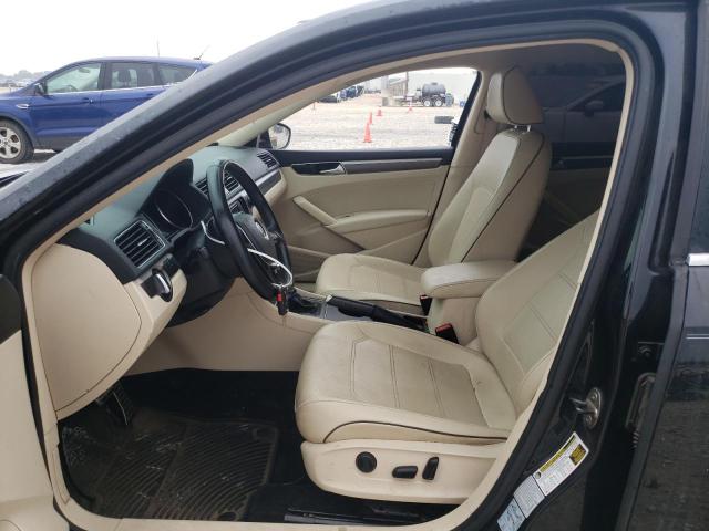 1VWDT7A36HC063606 - 2017 VOLKSWAGEN PASSAT R-LINE Schwarz Foto 7