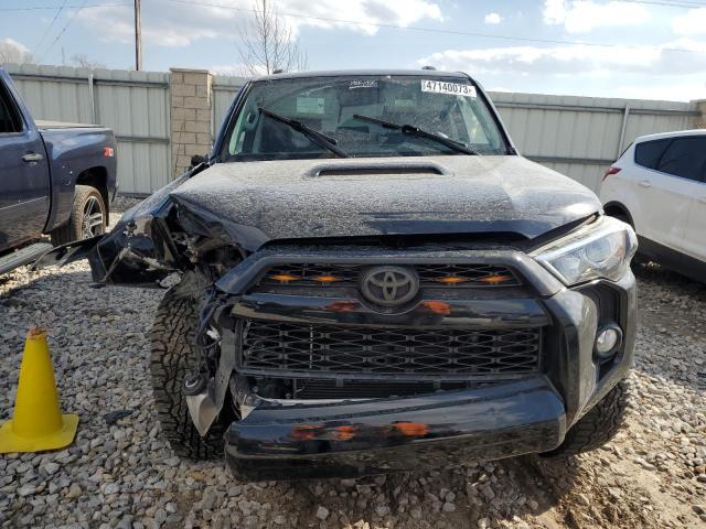 JTEBU5JR8J5555253 - 2018 TOYOTA 4RUNNER SR5/SR5 PREMIUM 黑色 照片 5