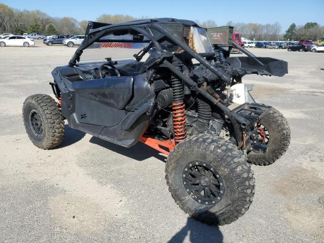 3JBVGAY43KK003228 - 2019 CAN-AM MAVERICK X TURBO BLACK photo 3