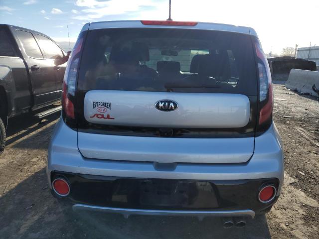 KNDJX3AA8J7616417 - 2018 KIA SOUL ! SILVER photo 6