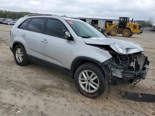 5XYKT3A69FG640778 - 2015 KIA SORENTO LX SILVER photo 4