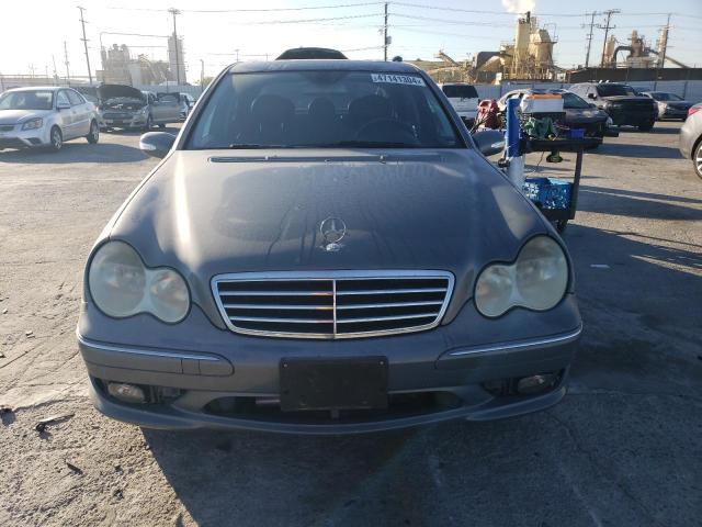 WDBRF64JX5F643552 - 2005 MERCEDES-BENZ C 320 SILVER photo 5