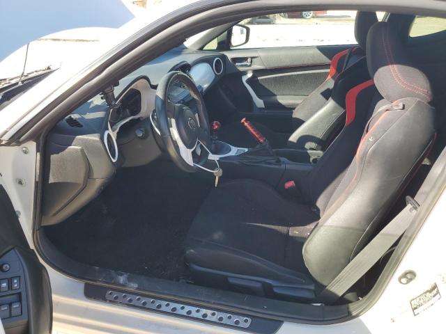 JF1ZNAA18D1707004 - 2013 TOYOTA SCION FR-S WHITE photo 7