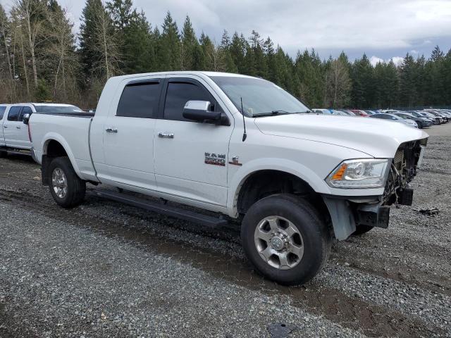 3C63R3ML6HG661555 - 2017 RAM 3500 LARAMIE WHITE photo 4