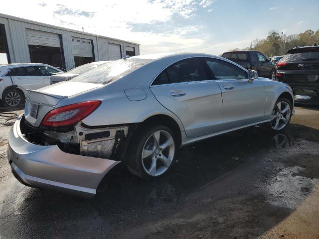 WDDLJ7DB5DA087334 - 2013 MERCEDES-BENZ CLS 550 SILVER photo 3