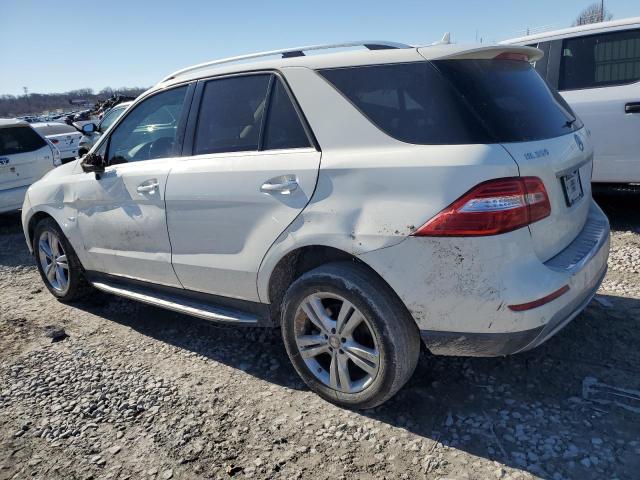 4JGDA5HB3CA058535 - 2012 MERCEDES-BENZ ML 350 4MATIC WHITE photo 2