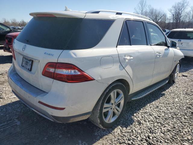 4JGDA5HB3CA058535 - 2012 MERCEDES-BENZ ML 350 4MATIC WHITE photo 3