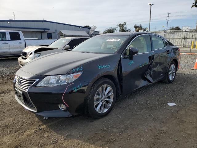 2015 LEXUS ES 300H, 