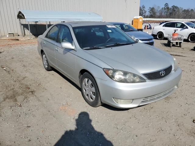 4T1BE32K56U129438 - 2006 TOYOTA CAMRY LE SILVER photo 4