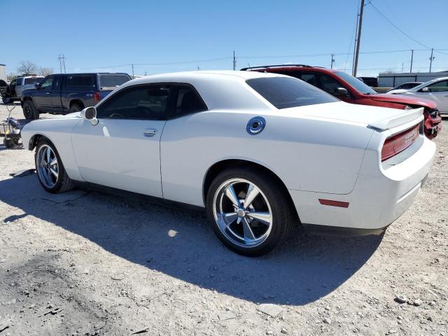 2C3CDYAGXEH306657 - 2014 DODGE CHALLENGER SXT WHITE photo 2