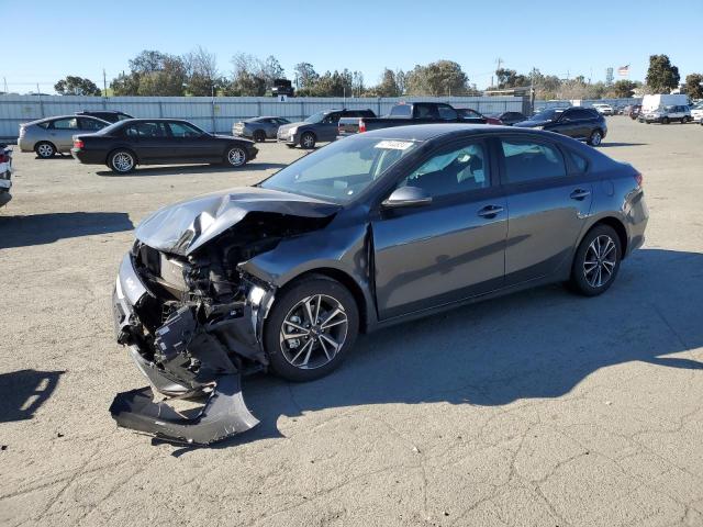 3KPF24ADXRE721539 - 2024 KIA FORTE LX GRAY photo 1