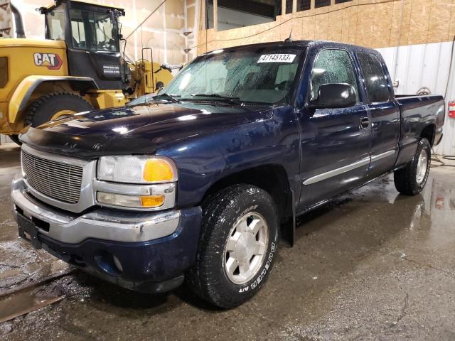 2GTEK19B551267401 - 2005 GMC NEW SIERRA K1500 BLUE photo 1