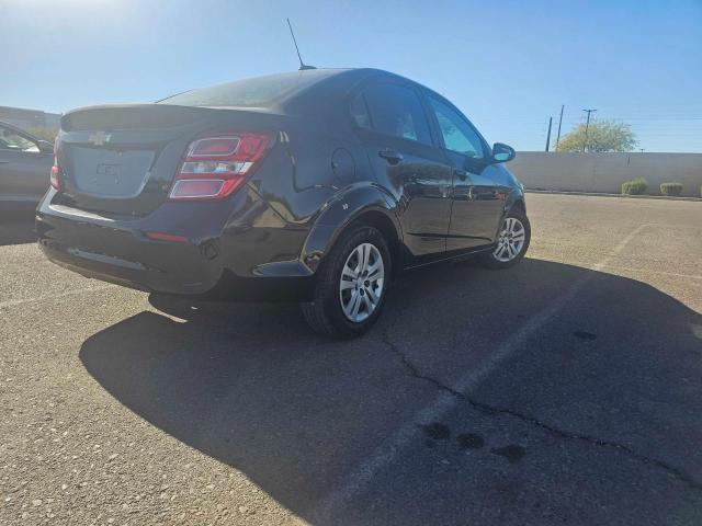 1G1JB5SH0H4147317 - 2017 CHEVROLET SONIC LS BLACK photo 4