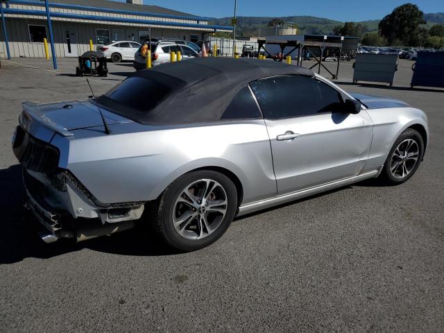 1ZVBP8EM1E5243841 - 2014 FORD MUSTANG SILVER photo 3