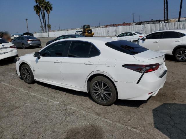 4T1G11AK7RU865065 - 2024 TOYOTA CAMRY SE NIGHT SHADE WHITE photo 2