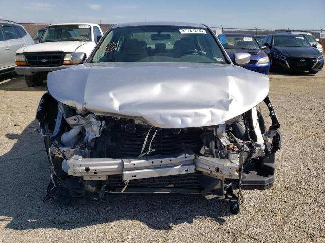 1HGCR2F33DA040767 - 2013 HONDA ACCORD LX SILVER photo 5