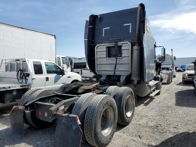 1FUYSDYB3YLG96448 - 2000 FREIGHTLINER CONVENTION FLC120 GRAY photo 4
