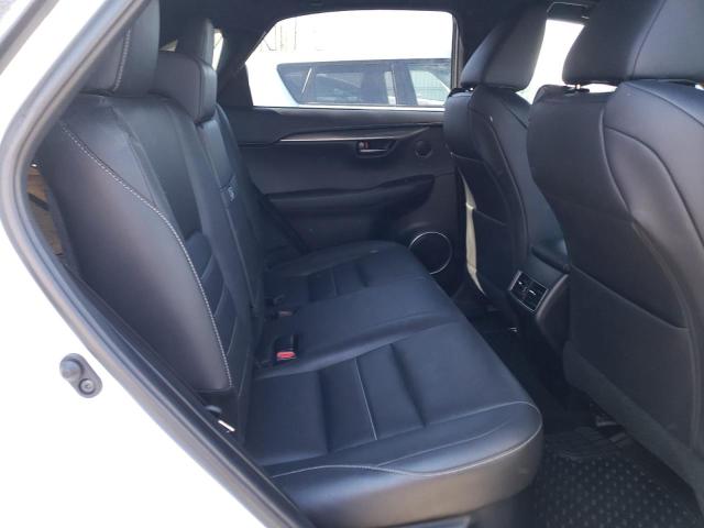 JTJBARBZ0J2174837 - 2018 LEXUS NX 300 BASE 白色 照片 10
