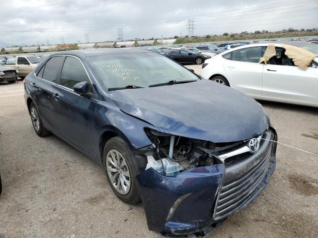 4T4BF1FK2FR494080 - 2015 TOYOTA CAMRY LE BLUE photo 4