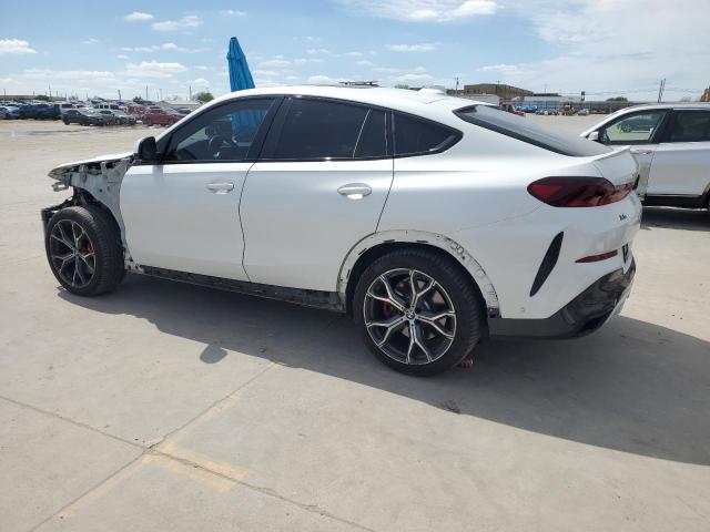 5UXCY8C02M9D83457 - 2021 BMW X6 M50I WHITE photo 2