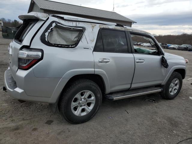 JTEBU5JR0G5391876 - 2016 TOYOTA 4RUNNER SR5/SR5 PREMIUM 银色 照片 3