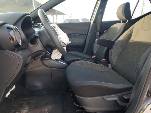 3N1CP5CU0KL481719 - 2019 NISSAN KICKS S SILVER photo 7