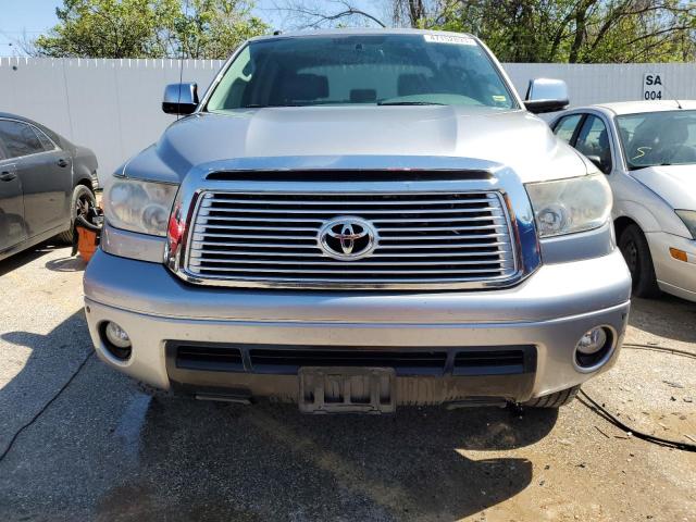 5TFHW5F18CX249740 - 2012 TOYOTA TUNDRA CREWMAX LIMITED SILVER photo 5