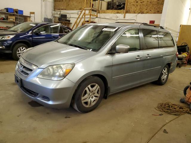 5FNRL38435B045739 - 2005 HONDA ODYSSEY EX SILVER photo 1