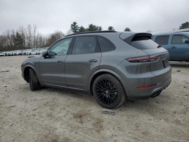 WP1AF2AY7NDA44420 - 2022 PORSCHE CAYENNE TURBO GRAY photo 2