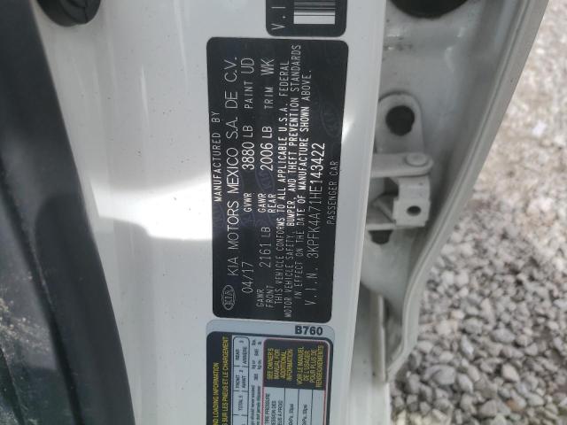 3KPFK4A71HE143422 - 2017 KIA FORTE LX WHITE photo 13