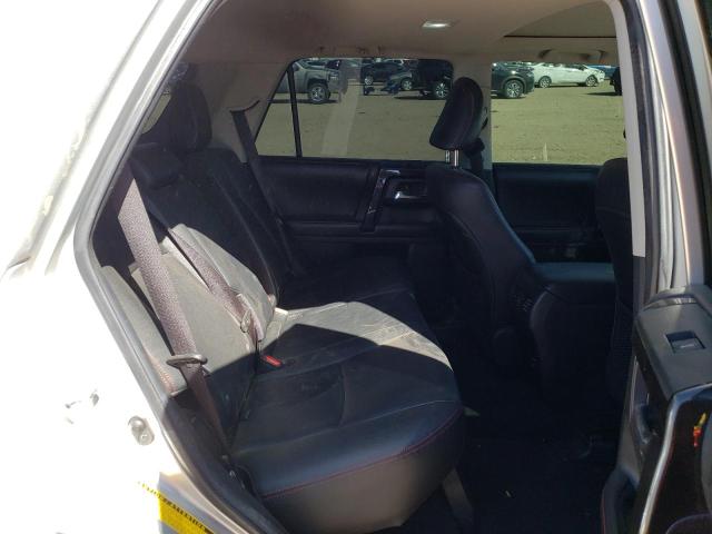 JTEBU5JR7G5349351 - 2016 TOYOTA 4RUNNER SR5/SR5 PREMIUM ვერცხლისფერი ფოტო 11