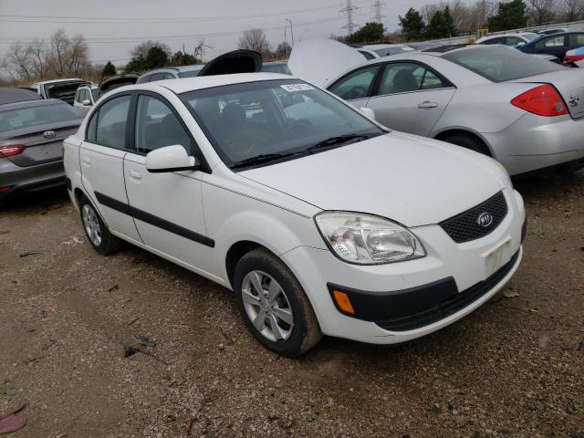 KNADE223096523922 - 2009 KIA RIO BASE WHITE photo 4