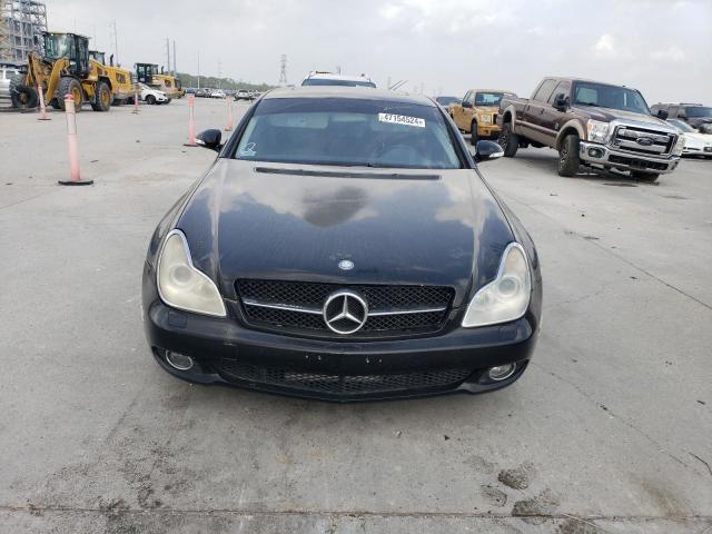 WDDDJ72XX8A116156 - 2008 MERCEDES-BENZ CLS 550 BLACK photo 5