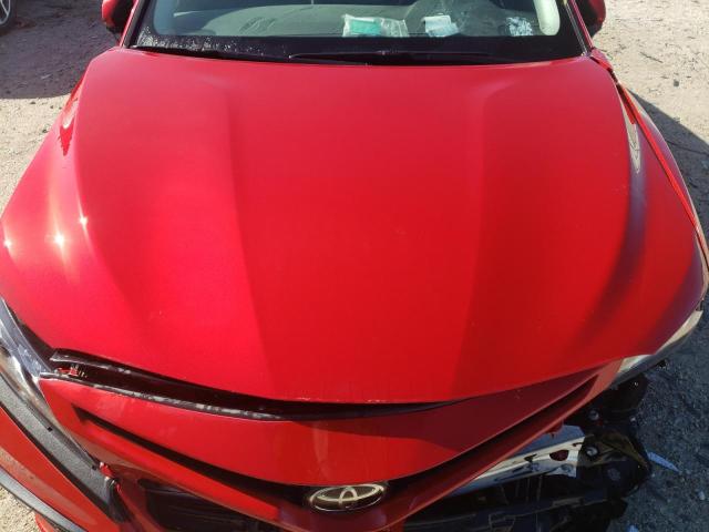 4T1K61BK2NU051930 - 2022 TOYOTA CAMRY XSE RED photo 11