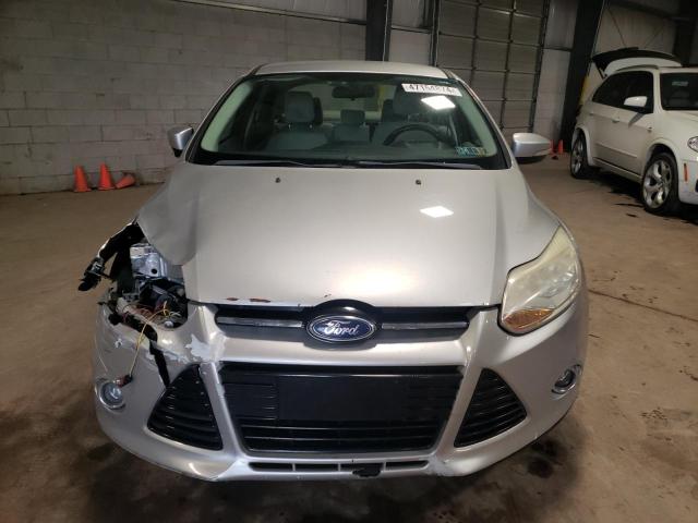 1FAHP3H23CL348292 - 2012 FORD FOCUS SEL SILVER photo 5