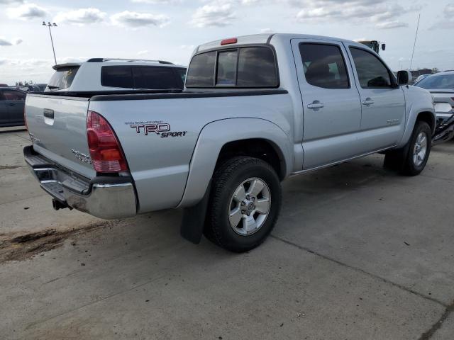 5TEJU62N68Z508358 - 2008 TOYOTA TACOMA DOUBLE CAB PRERUNNER SILVER photo 3