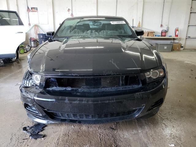 1ZVBP8AM4C5220413 - 2012 FORD MUSTANG BLACK photo 5