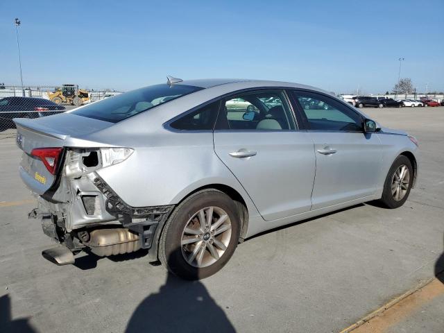 5NPE24AF0FH131791 - 2015 HYUNDAI SONATA SE SILVER photo 3