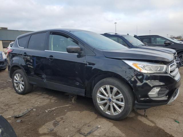 1FMCU0GD8KUA03939 - 2019 FORD ESCAPE SE BLACK photo 4