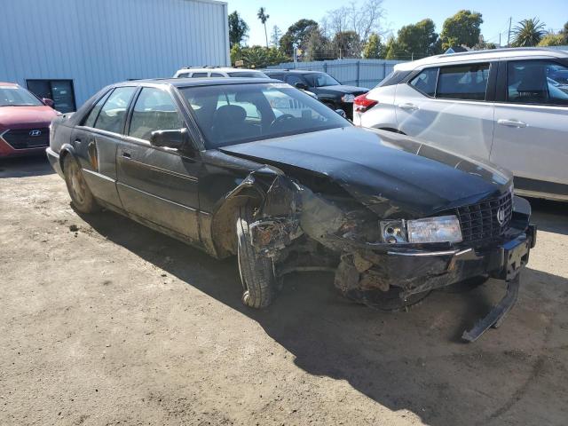 1G6KY5298VU832988 - 1997 CADILLAC SEVILLE STS BLACK photo 4