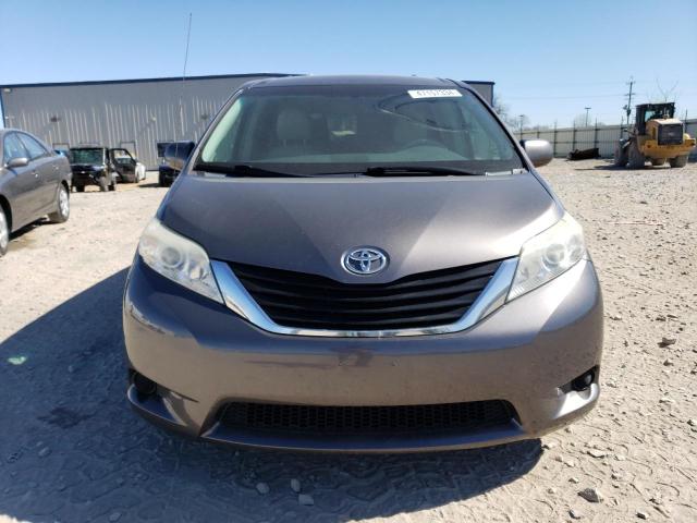 5TDKK3DC6BS169237 - 2011 TOYOTA SIENNA LE GRAY photo 5