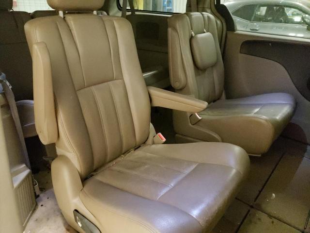 2C4RC1BGXCR303425 - 2012 CHRYSLER TOWN & COU TOURING თაფლისფერი ფოტო 11