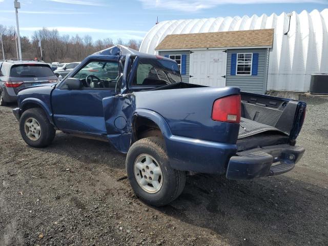 1GCDT19W128235341 - 2002 CHEVROLET S TRUCK S10 BLUE photo 2