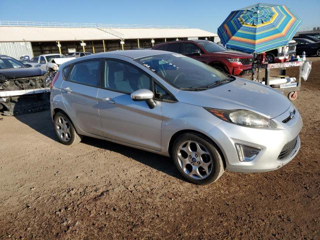 3FADP4FJ8CM103467 - 2012 FORD FIESTA SES SILVER photo 4