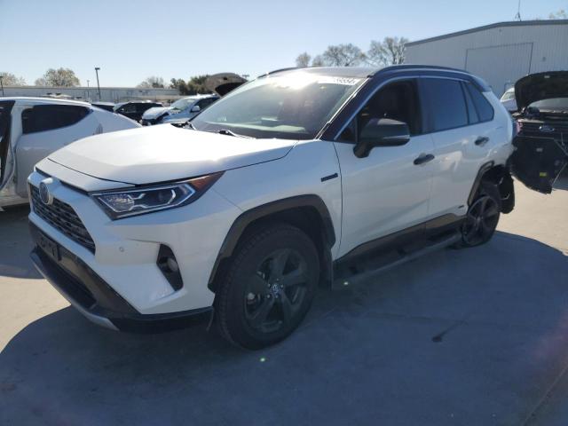 2T3EWRFV2LW061975 - 2020 TOYOTA RAV4 XSE WHITE photo 1