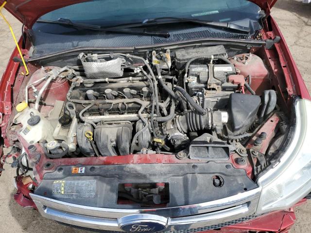 1FAHP3FNXAW136160 - 2010 FORD FOCUS SE RED photo 11