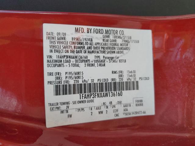 1FAHP3FNXAW136160 - 2010 FORD FOCUS SE RED photo 12