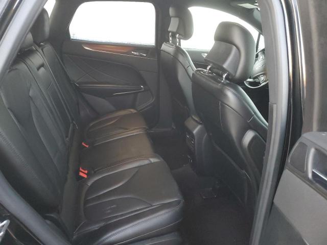 5LMCJ2D98HUL08335 - 2017 LINCOLN MKC SELECT Սև լուսանկար 11